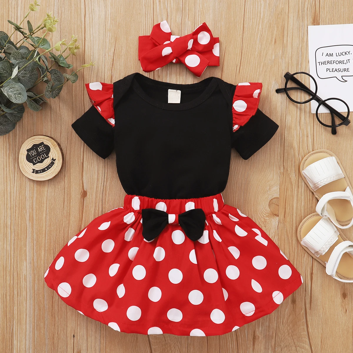 

Платье для маленьких девочек Двухсекционная одежда из двух вещей черно-футболка с короткими рукавами и круглым воротником, детский комбине...