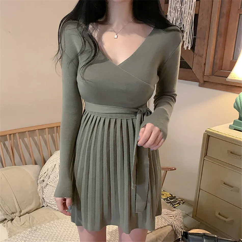 

Spring Autumn Women Temperament V-Neck Cross Knitting Sexy Slim Lacing Folds Dress Above Knee Sweater Dress TT0881