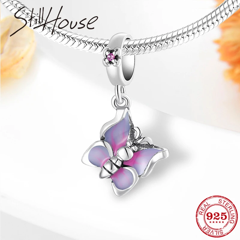 Бусина-Шарм в виде бабочки из серебра 925 пробы с фиолетовой и розовой эмалью |