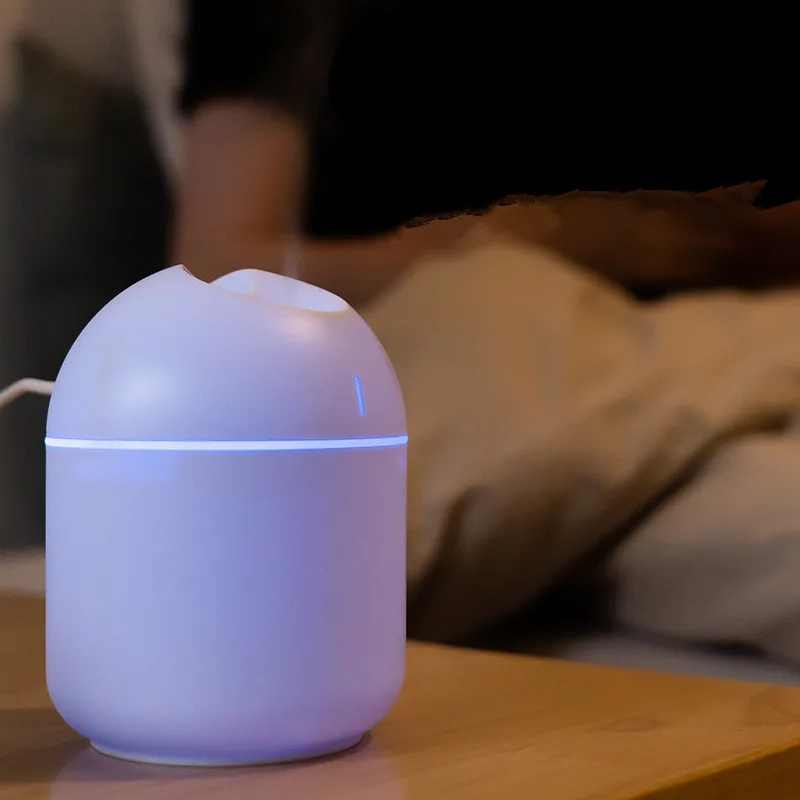 

Ultrasonic Mini Air Humidifier 200ML Aroma Essential Oil Diffuser for Home Car USB Fogger Mist Maker with LED Night Lamp Home