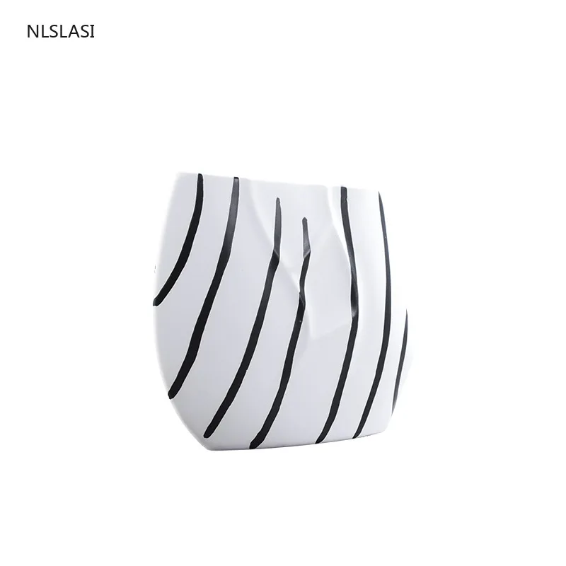 

Nordic Style Minimalist White And Black Stripe Ceramic Vase Home Living Room Ornaments Decorations Crakts Flower Vase Artwork