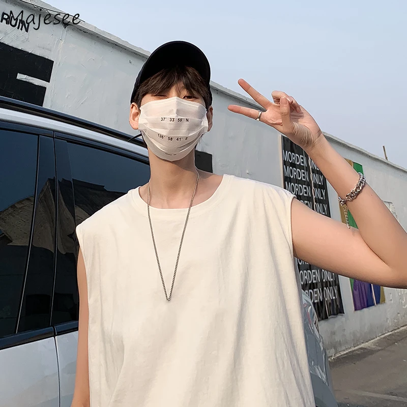 

Men Tanks Summer Sleeveless Solid Loose Undershirts Bodybuilding Fitness Tops Singlet Breathable Workout Fashion Simple Leisure