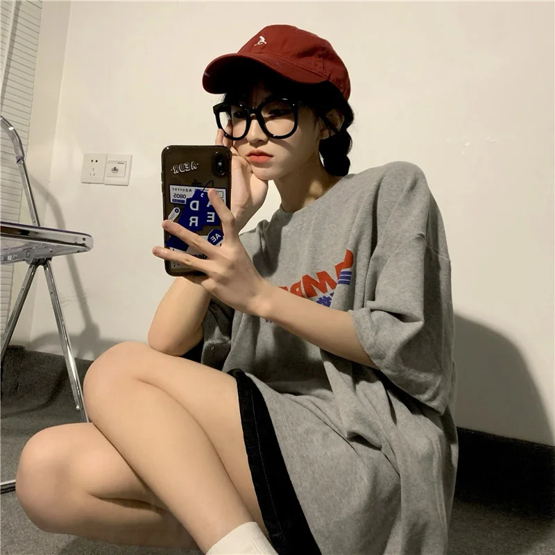 Женская футболка с коротким рукавом свободная простая средней длины принтом