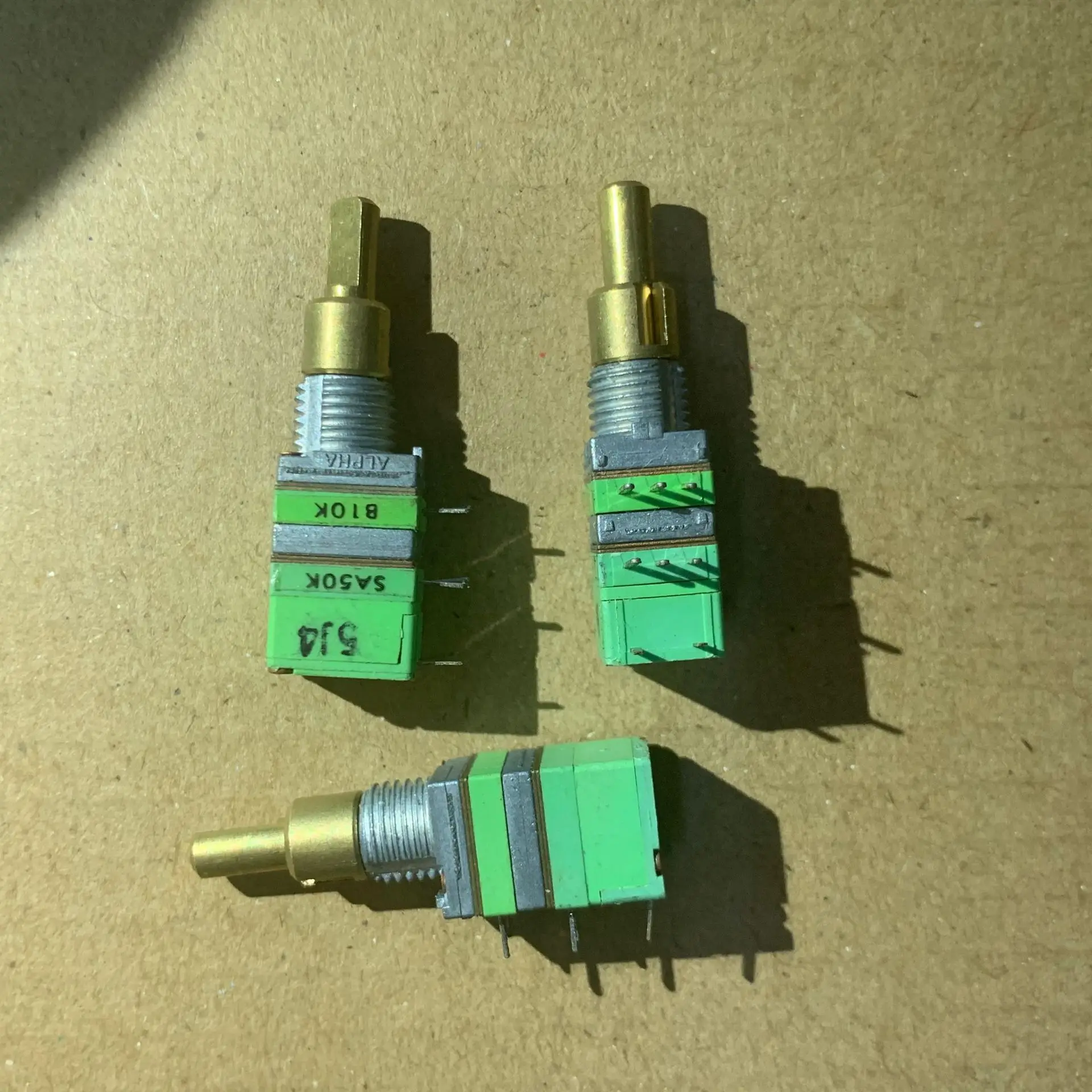 2 шт./лот HT двойной ременной переключатель потенциометр A50KB10K два вида осей