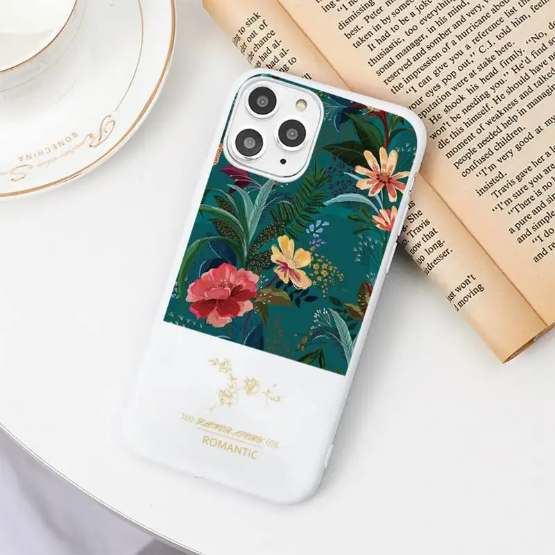 

Summer Flowers Pineapple Phone Case Candy Color for iPhone 6 7 8 11 12 s mini pro X XS XR MAX Plus