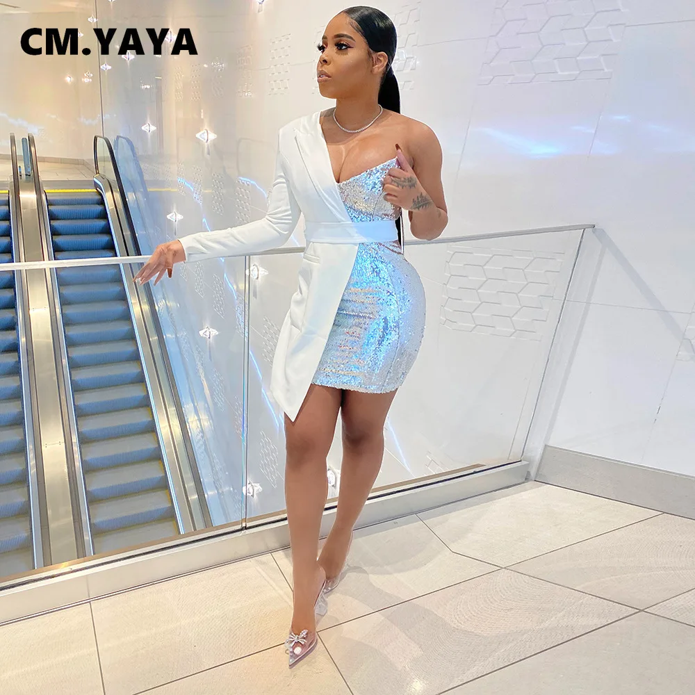 Женское платье-блейзер средней длины CM.YAYA черное облегающее платье с одним