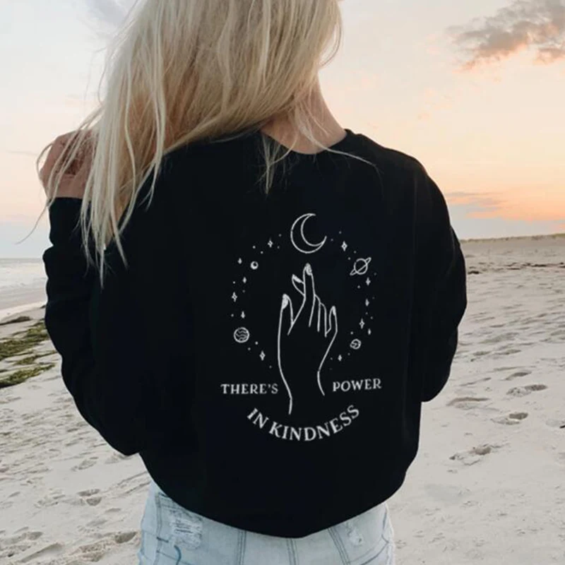 Женская толстовка с принтом на спине There's Power In Kindness пуловер круглым вырезом и