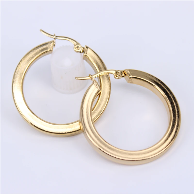 gold color28mm Горячая полые несколько размеров золото/серебро Цвет классические ювелирные изделия из нержавеющей стали гладкие серьги-кольца для вечеринки для женщин LH773 - Окраска металла: gold color28mm