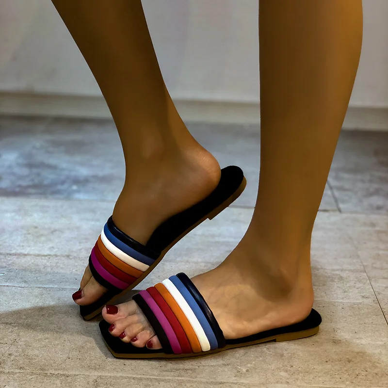 

2021 в западном стиле; Летняя обувь, новый Цвет Фул флип-флоп пляжная обувь на плоской подошве; Яркие Цвет шлепанцы без задника с открытыми пал...