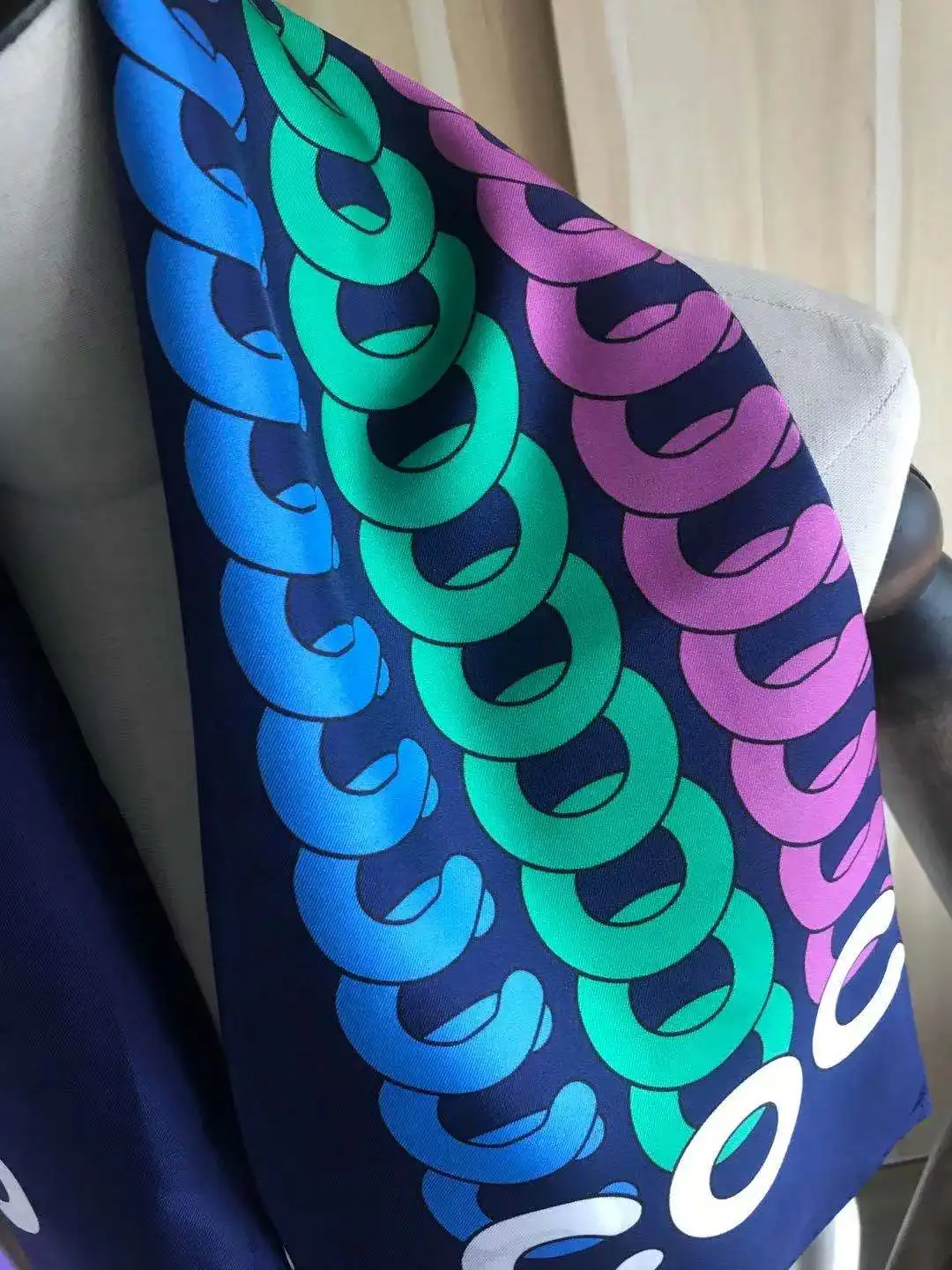 Шарф женский классический из 2020 шелка 90x90 см |