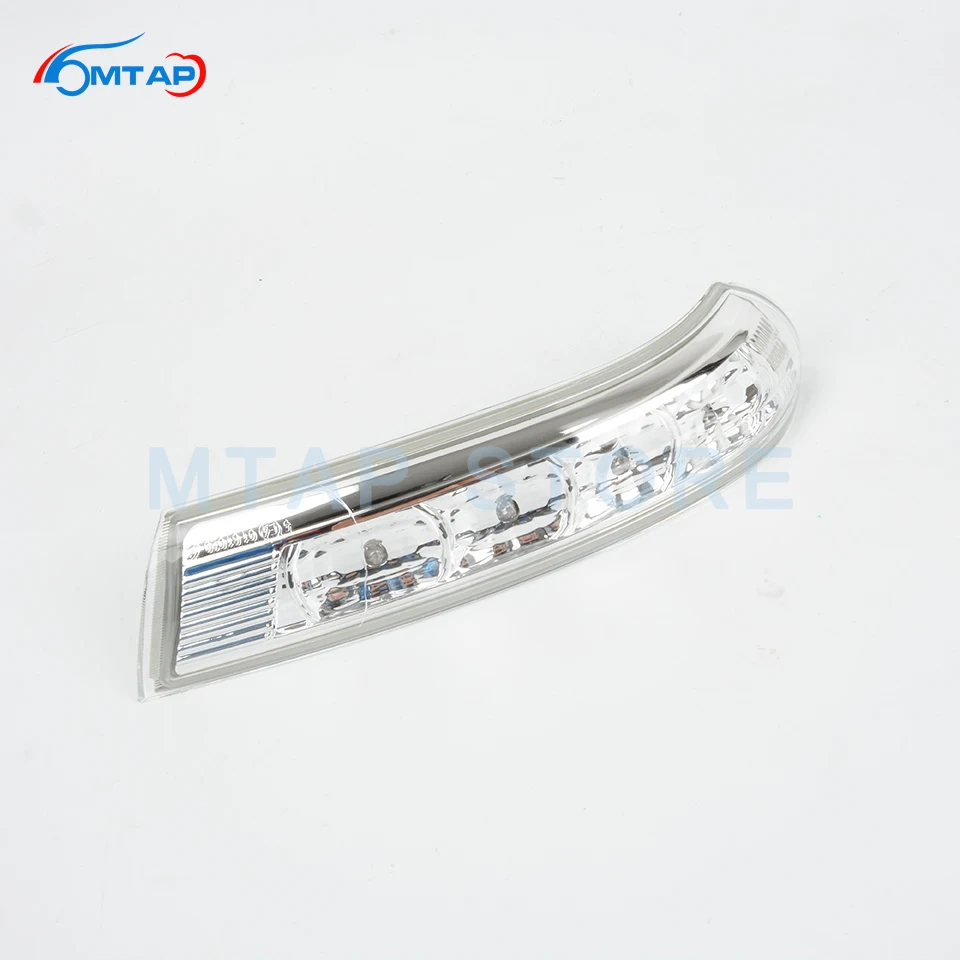 Указатель поворота для зеркала заднего вида Hyundai Santa Fe 2010-2012 Veracruze IX55 2007-2012 |