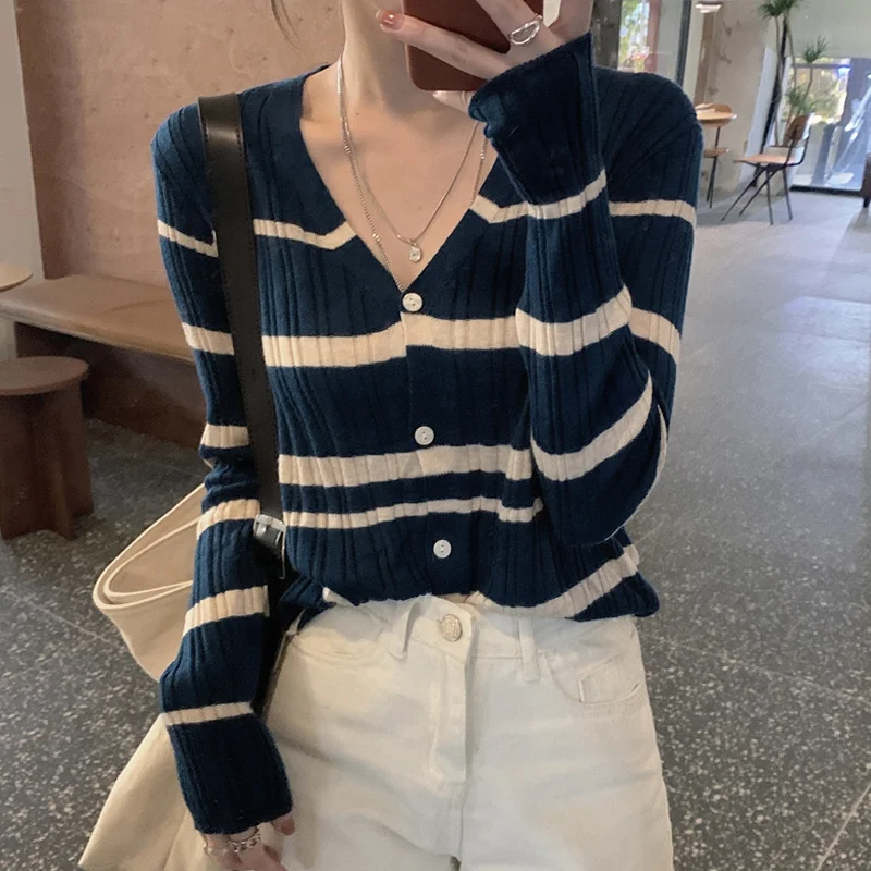 Кардиган Unif в полоску трикотажная одежда женская весенний тонкий маленький