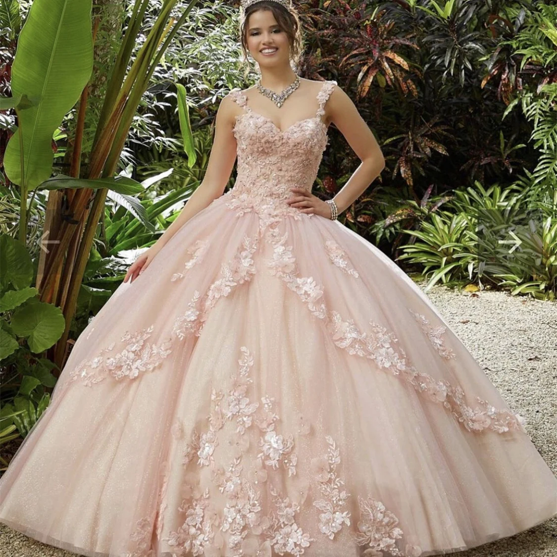 Розовое платье принцессы милое бальное 16 2022 вечернее вечерние с аппликацией