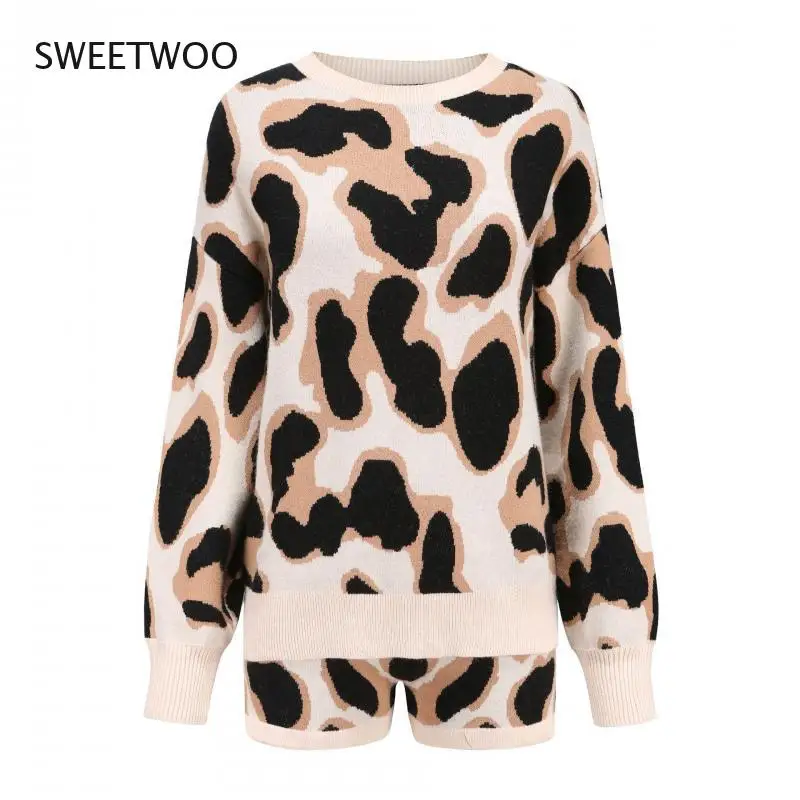 

2021 Spring and Autumn Women's Clothing Suit Female Leopard Print Long-Sleeved Sweater Shorts Casual Home Two-Piece Female