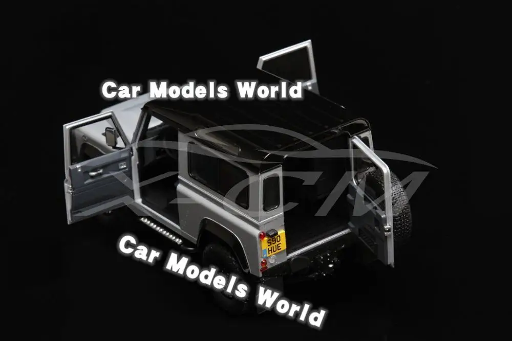 Модель литая автомобиля почти настоящая Defender 90 &quot2000000&quot издание 2015 + небольшой