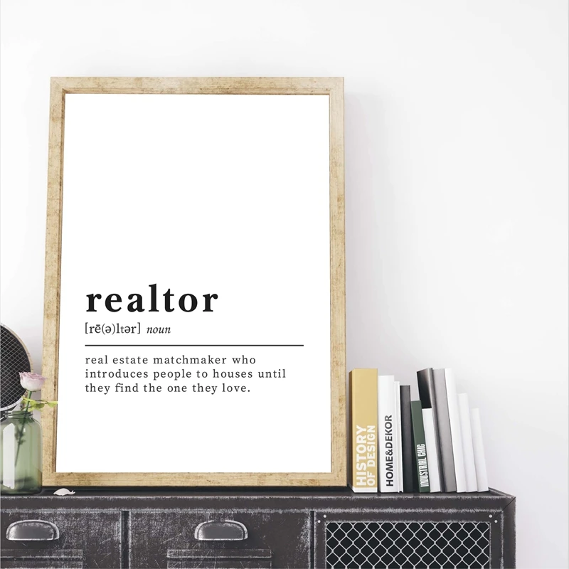 Черно белый холщовый постер с определением работ по недвижимости настенное