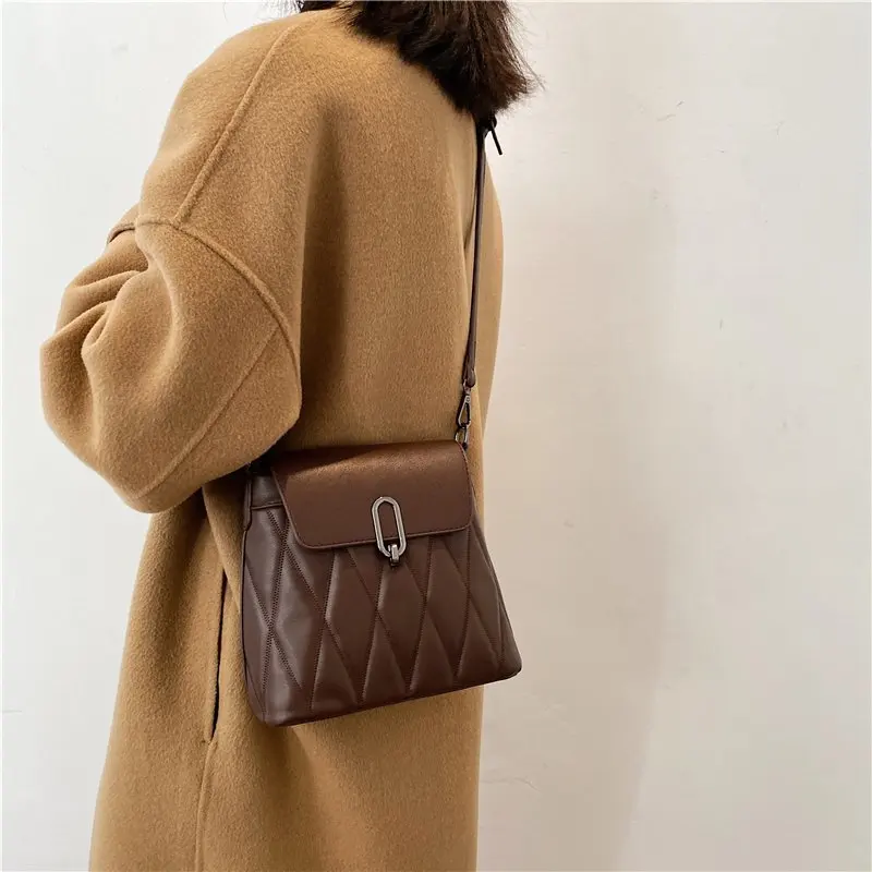 Маленькая квадратная сумка-мессенджер в стиле ретро для женщин