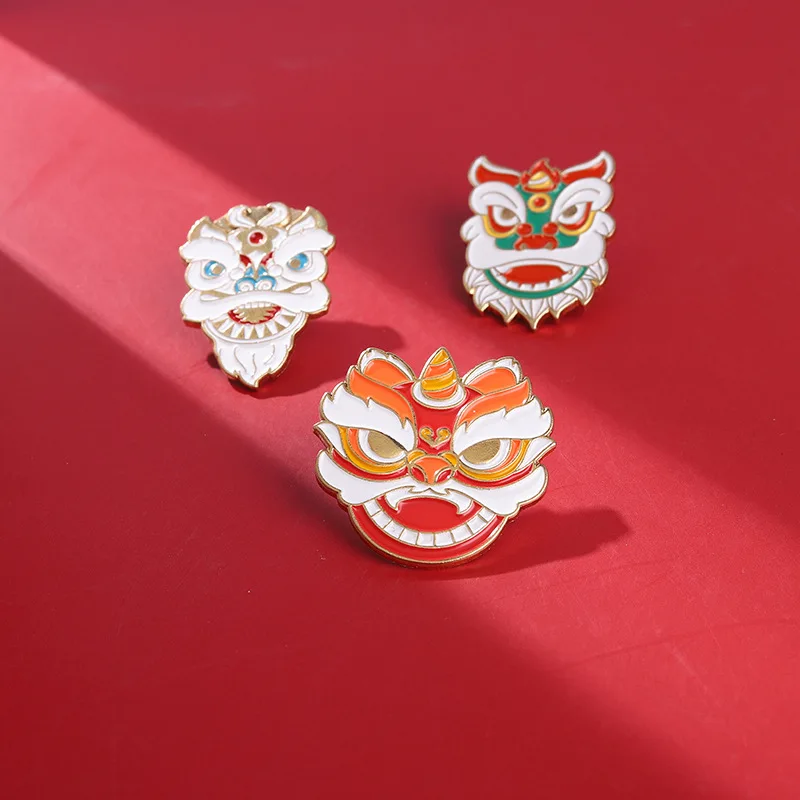

1pc Exaggerated And Funny Lion Dance Metal Brooch Cartoon Cute Little Animal Head Paint Badge Pin Lapel Bag Accessories Jewelry