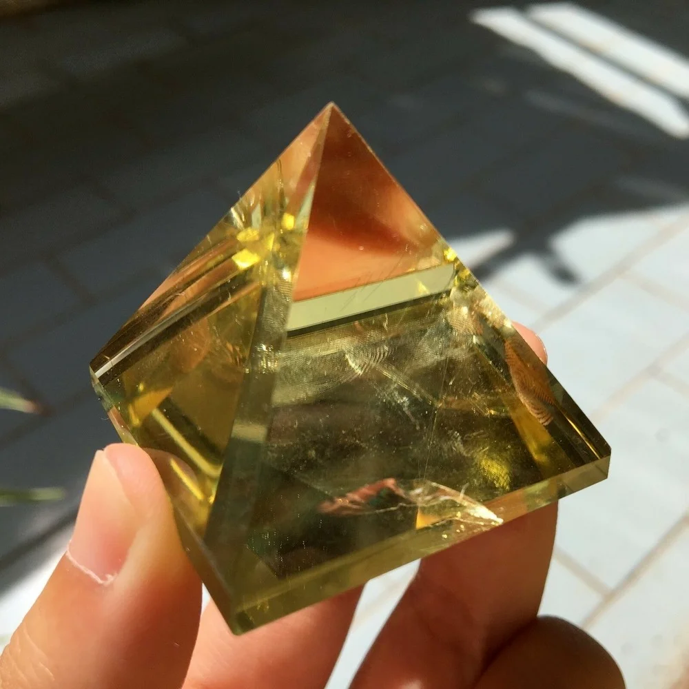 

Natural Citrine Quartz Crystal Pyramid Healing China