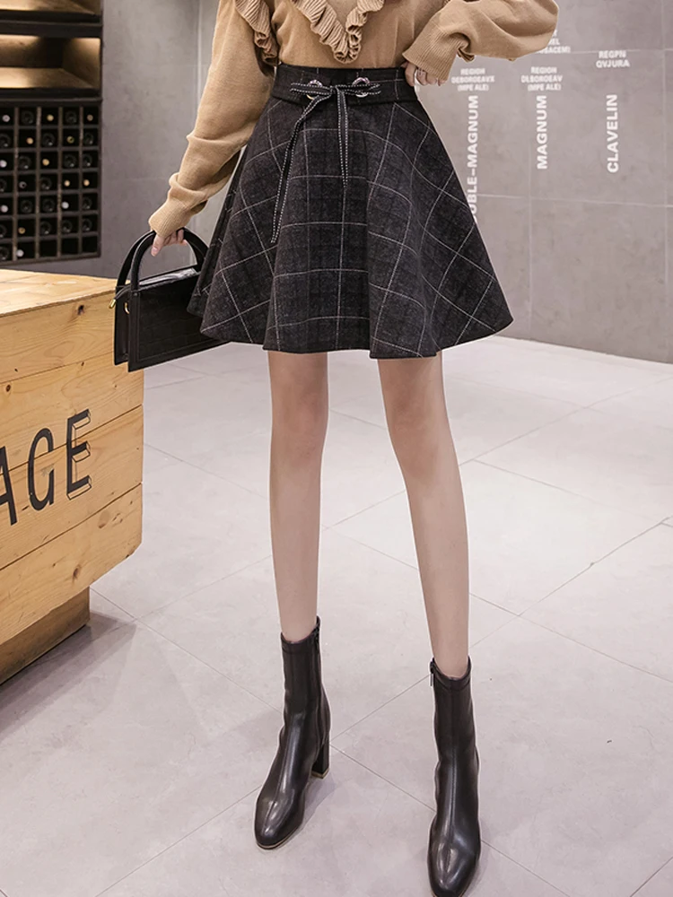 

skirt women's autumn winter 2020 New Retro plaid skirt shows thin high waist A-line skirt and pleated umbrella skirt