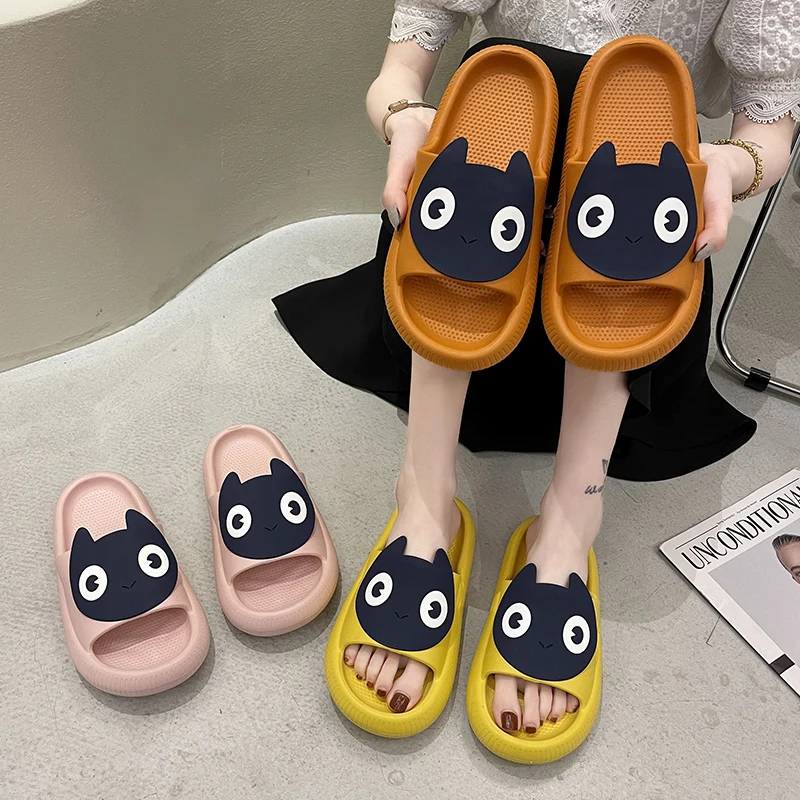 

2021 summer new women's wear fashionable anti slip and lovely thick bottom sandals 1988