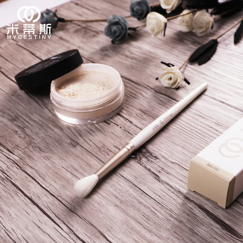 Mydelivery Косметическая кисть серия Белоснежка пламенная Кисть большого размера