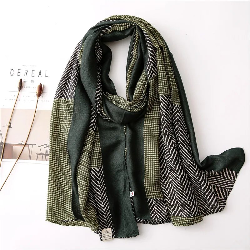 

2021 Color Matching Sunscreen Scarfs Fashion 180X90CM Scarves Autumn Cotton And Hemp Beach Towel Female Bandana Shawl And Wrap