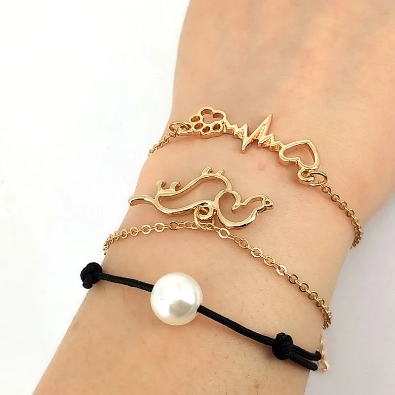 

hzew 3pcs/set Dachshund dog Dogs Paws and heart Heartbeat Imitation pearls bracelet