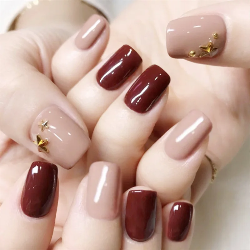 24 шт. винно красный розовый цвет квадратный поддельный гвоздь с клеем маленькие