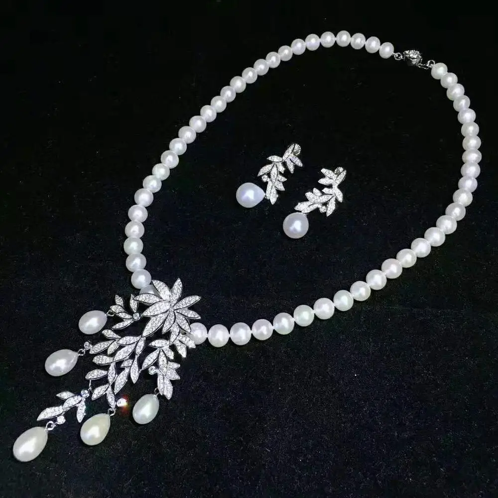 Набор украшений из сережек с пресноводным жемчугом и застежкой циркония 8-9 мм |