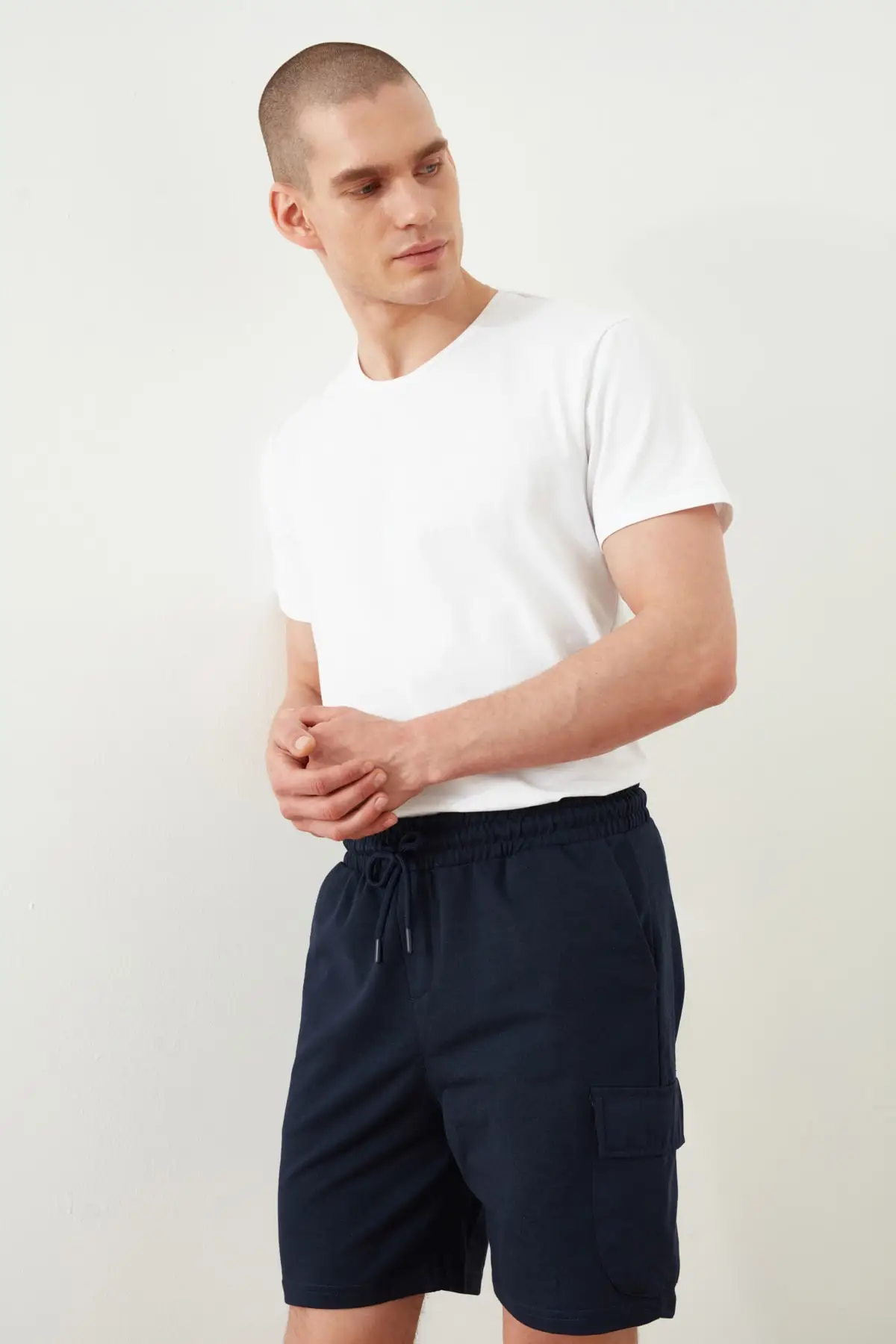 

Trendyol Men 'S Regular Fit Shorts & Bermuda TMNSS21SR0043