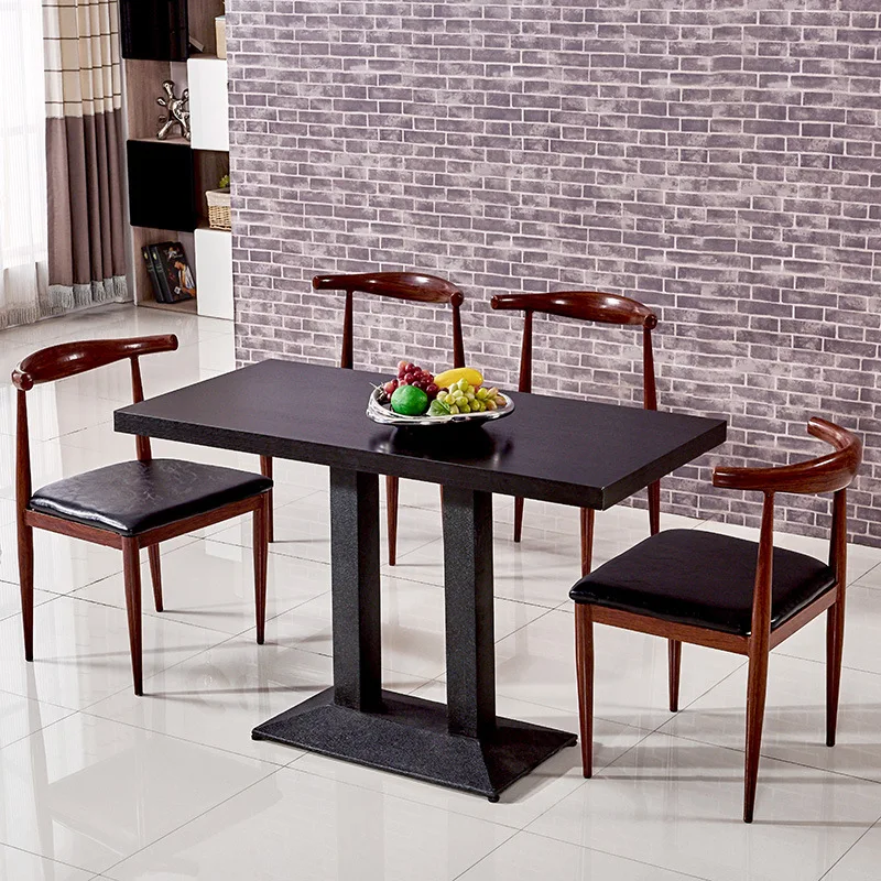 Стул круассаны из твердой древесины с имитацией железа простой современный стул