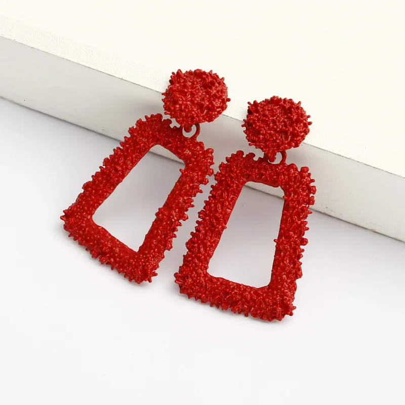 Модные геометрические Висячие серьги для женщин очаровательные массивные в