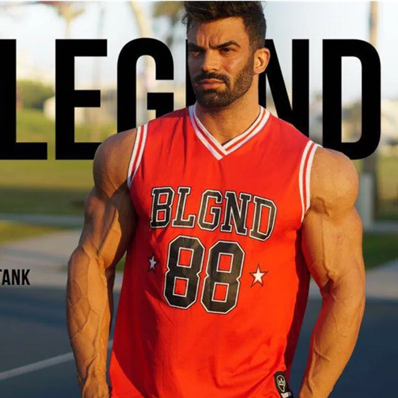 

2020 New Gyms Tank Tops Bodybuilding Men Elastic Running Vest V-Neck Gyms Tank Top Men Sleeveless Shirts Muscle Men Fitness Tops