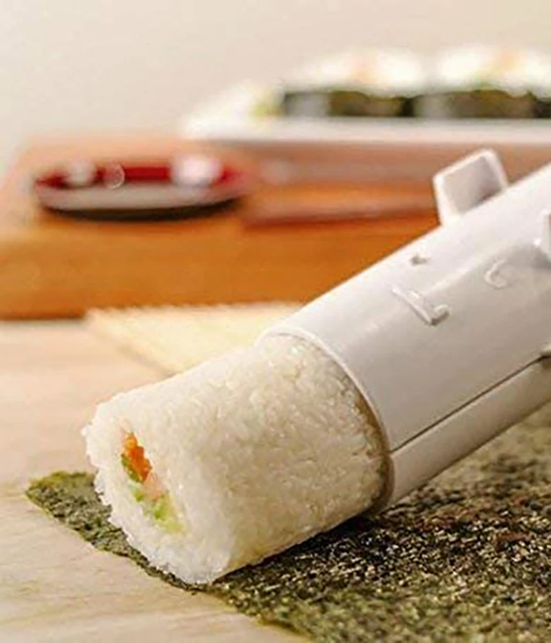 

2021 Maker Roller Rice Mold Sushi Bazooka Vegetable Meat Rolling Tool DIY Sushi Making Machine Kitchen Sushi Tool