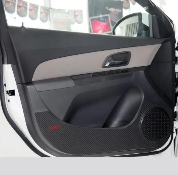 Черный карбин волокна защитные двери анти удар коврик Защитная пленка для Chevrolet