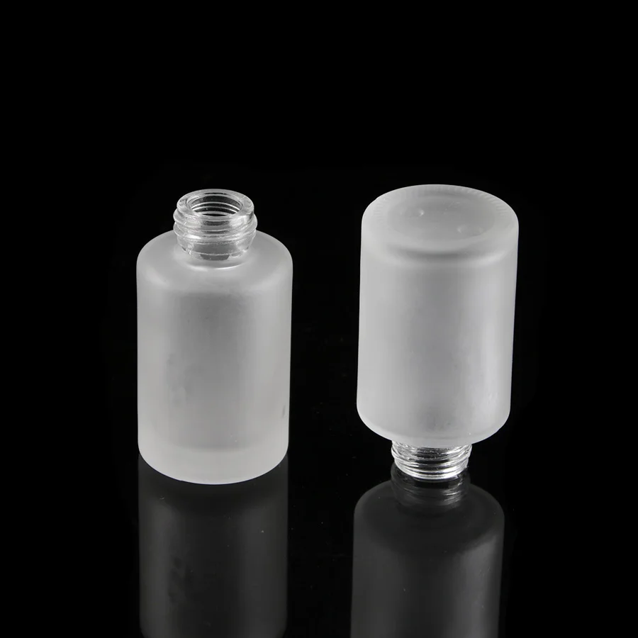 Диспенсер для косметических средств с матовым стеклом 30 мл Золотая крышка 50