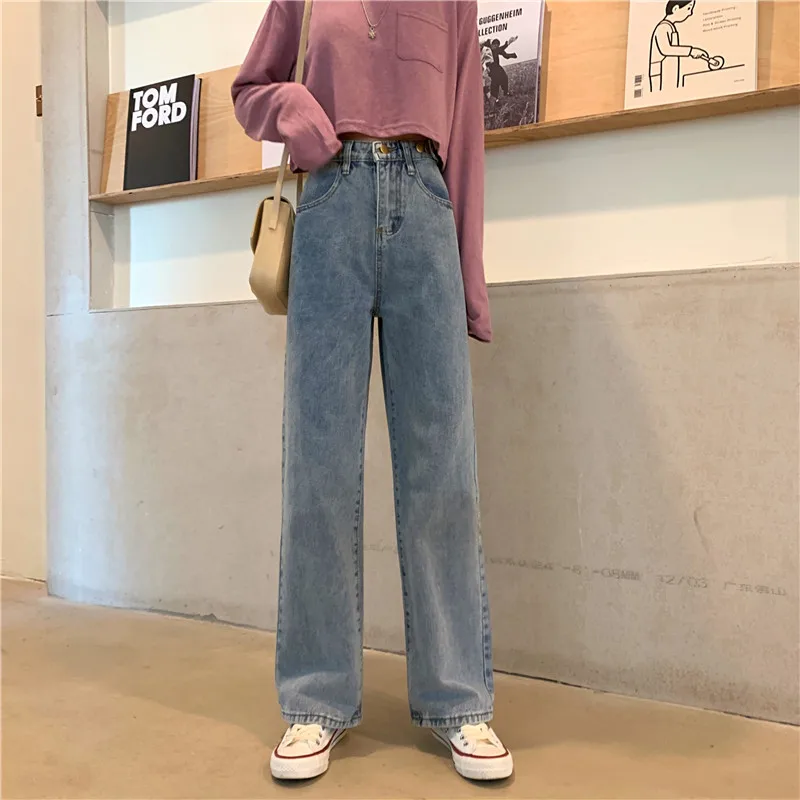 

in the Autumn of New Korean Version of the Chic Design High-Waisted Thin Loose Straight Wide Leg Jeans Mopping the Floor