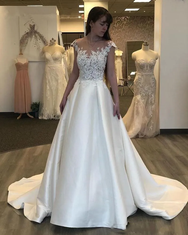 

2020 Elegant Satin SCOOP Beach Wedding Dresses Illusion Lace A Line Wedding Gowns Court Train Vestidos De Novia Bridal Gowns