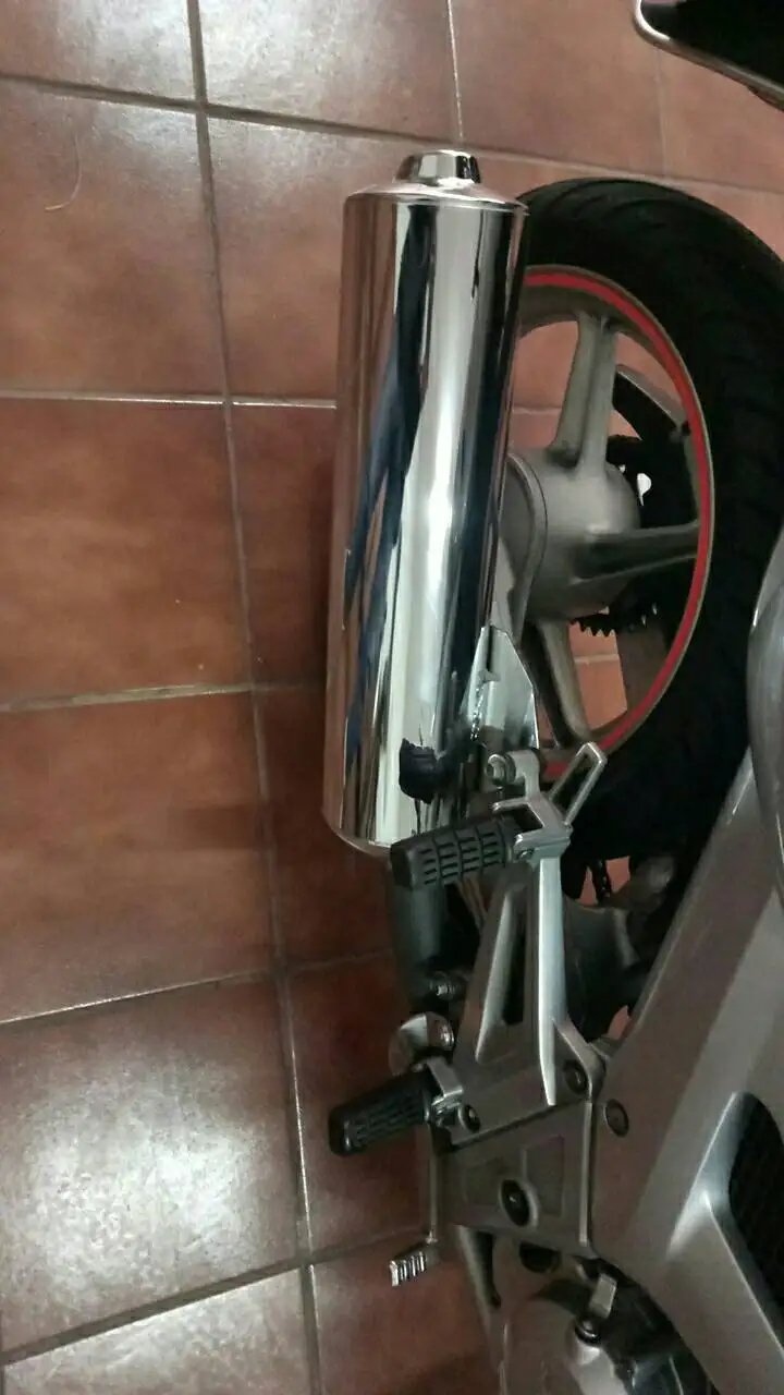 

Universal Motorcycle Modified Yoshimura exhaust Slip On Escape Exhaust Muffler Pipe For Hyosung 125 150 250