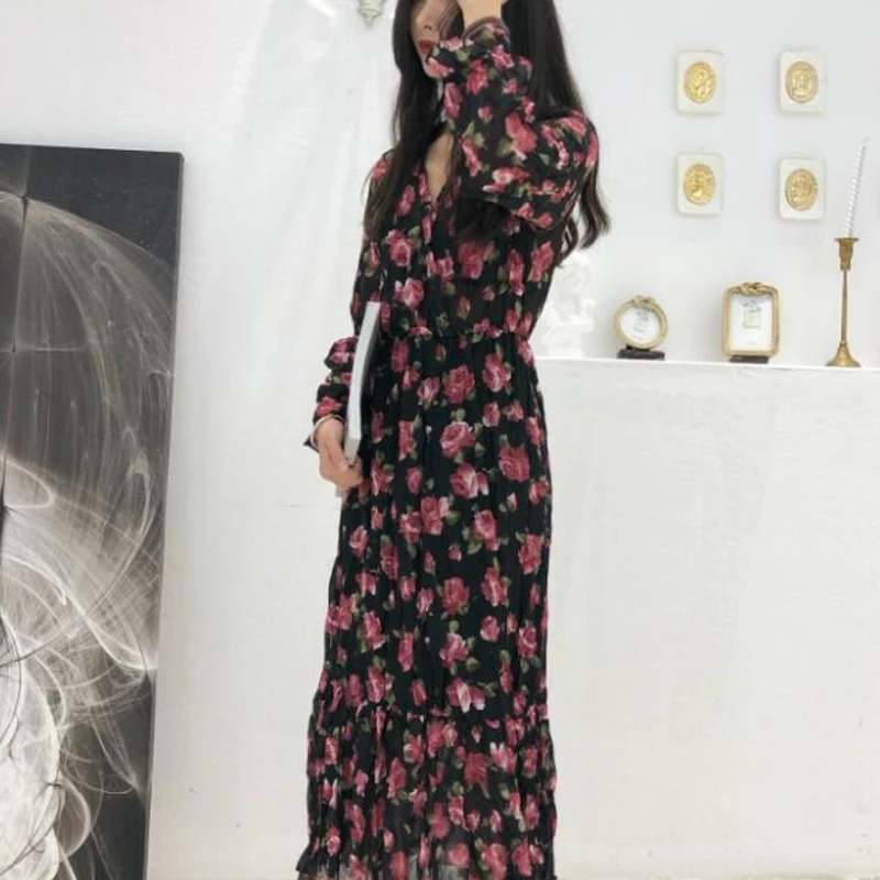 

YAMDI V-neck Floral Print Long loose chic A-line Dress Women Chiffon Female Party Dress Vintage Flare Sleeve Vestidos Femme 2020