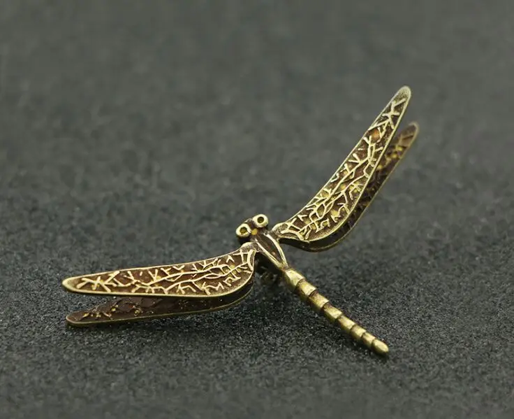 

Изысканная Стрекоза ручной работы из чистой латуни, миниатюрное украшение «сделай сам», аксессуары для украшения стола a3204