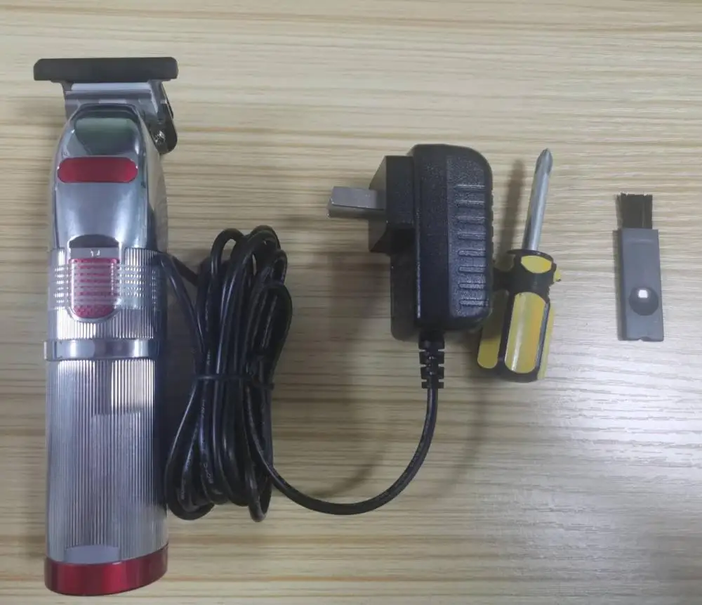 Профессиональная электрическая машинка для стрижки волос триммер с титановыми