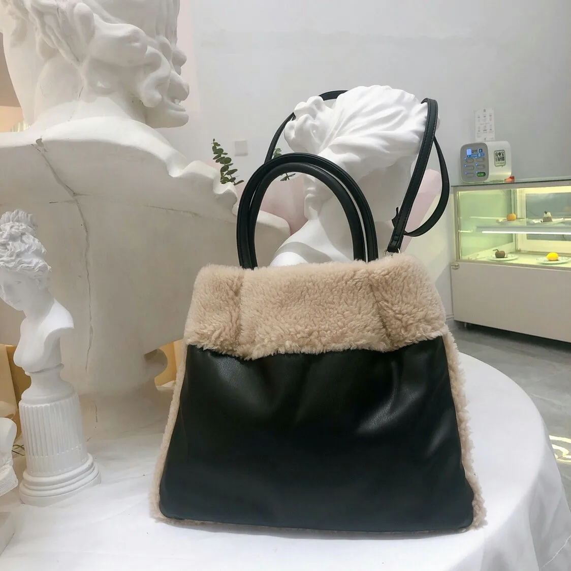 Меховая женская сумка 2019 осень зима новая плюшевая мини через плечо мессенджер с