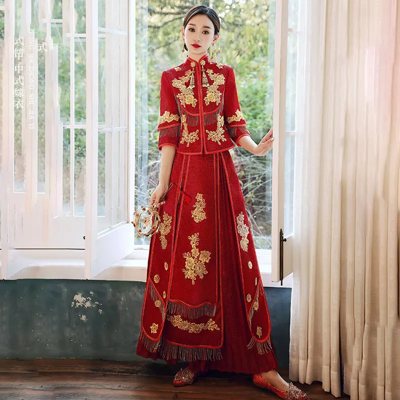 

Свадебное платье с цветочной вышивкой, длинный костюм невесты, китайская женская одежда, чонсам, Восточный Свадебный комплект