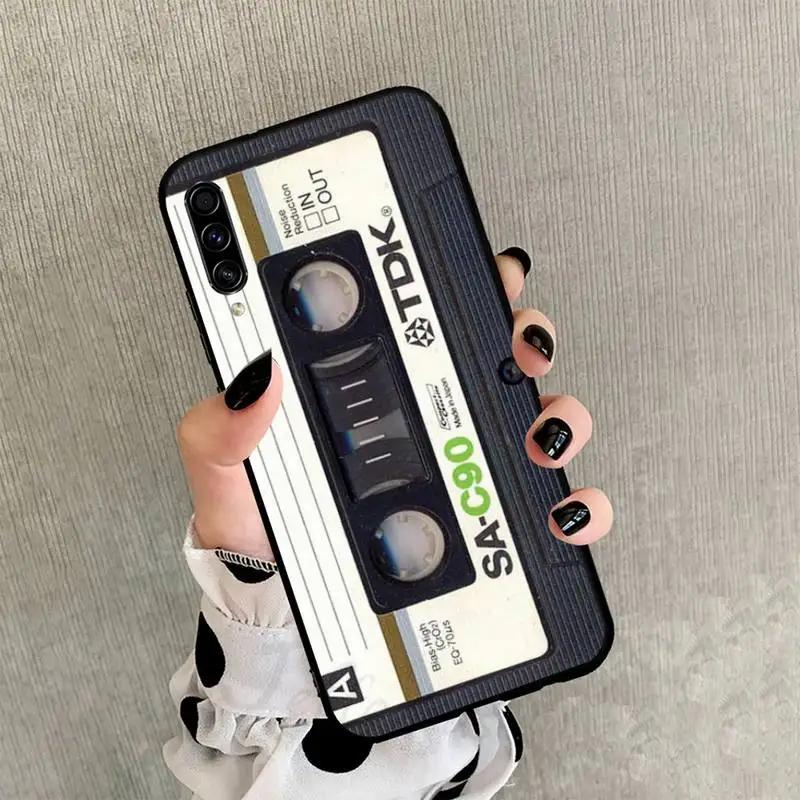 

Magnetic tape Phone Case For Samsung Galaxy A51 A52 A71 A50 A12 A72 A21s A70 Note 20 10 S21 S20 fe S10 ultra plus cover