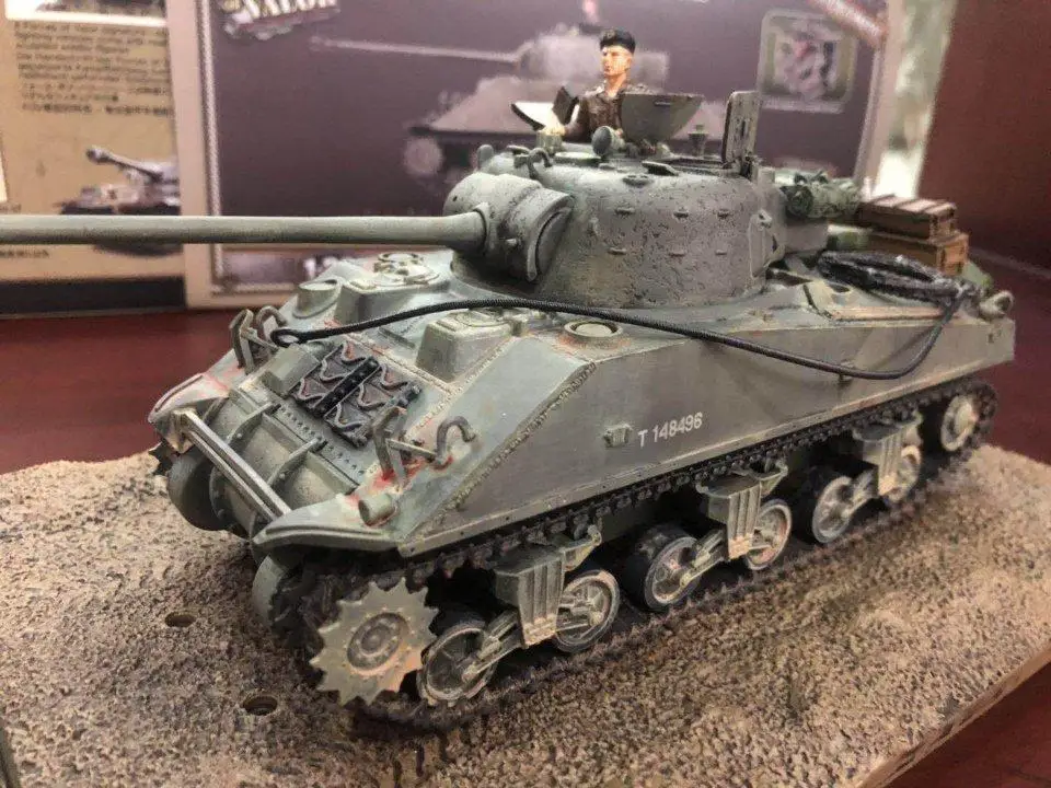 Британский Шерман Светлячок 1/32 литая модель танк FOV |