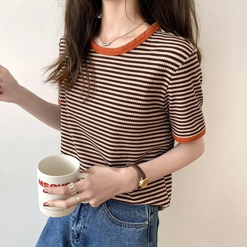 

Women Korean Summer New Vintage Stripes Short-Sleeved T-Shirts Knit Simple Top Slim Thin Casual Short Sleeve O Neck Tee Shirt