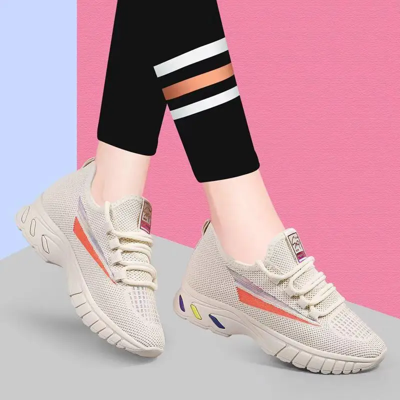 

New Korean fashion sports casual shoes Soft-soled flying casual shoes Women's sports running outdoor casual shoes