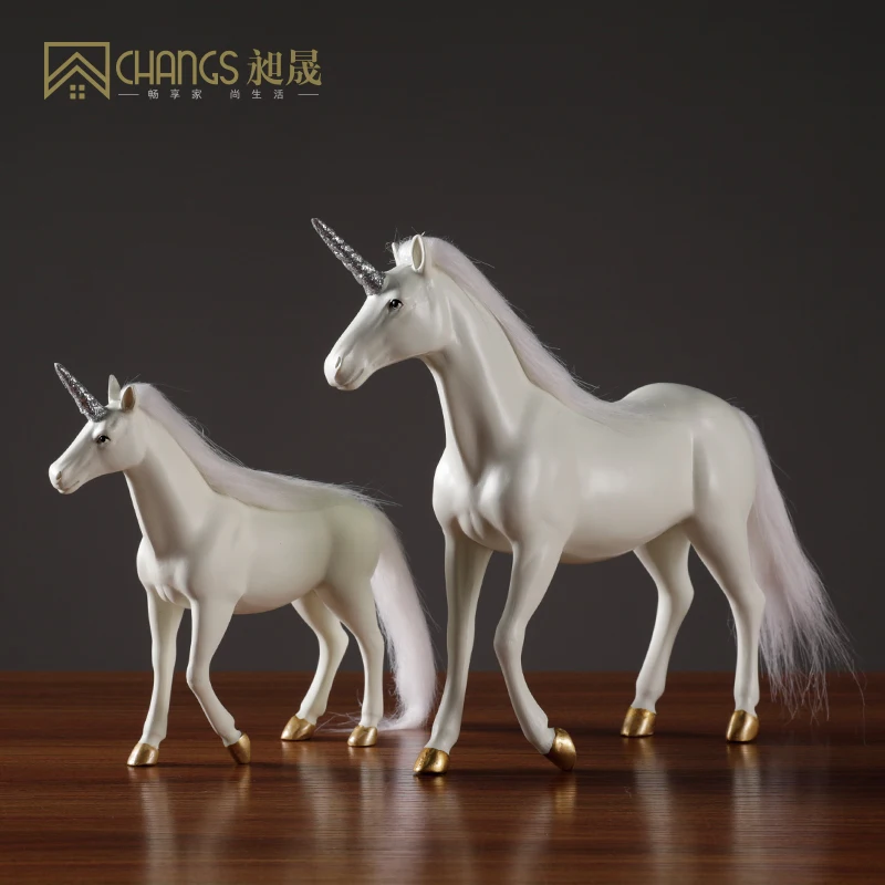 

Nordic Art Figurines Horse Modern Miniature Animals Creative Living Room Crafts Ornaments Minimalist Decoracao Home Decor DA60XB